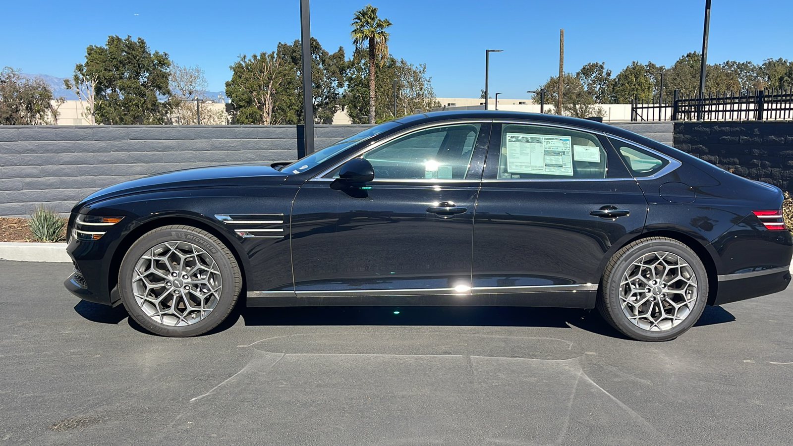 2024 Genesis G80 2.5T AWD 12