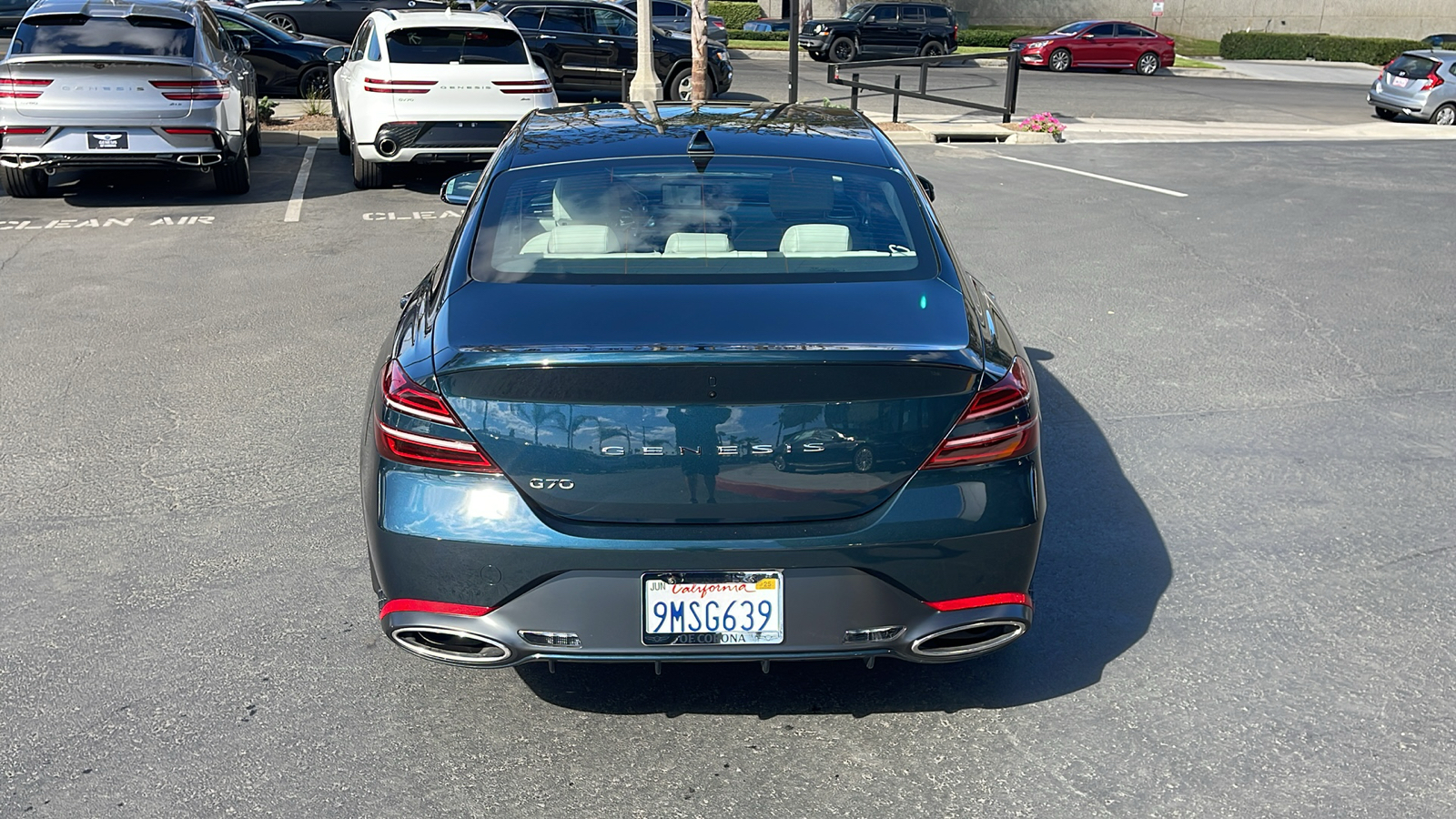 2025 Genesis G70 2.5T Standard 8