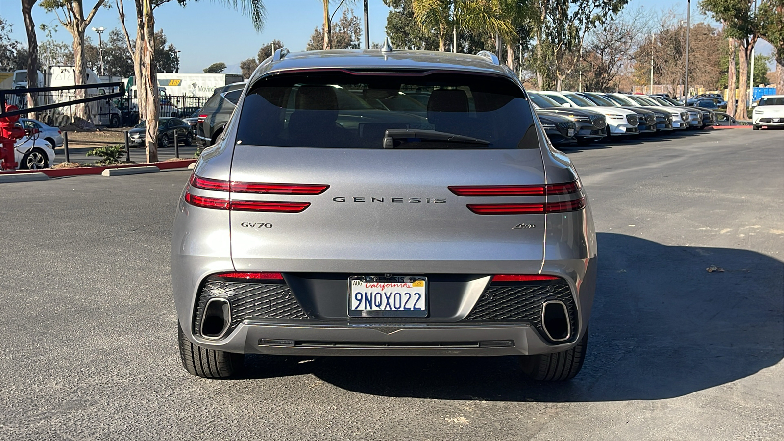 2025 Genesis GV70 2.5T Standard 9