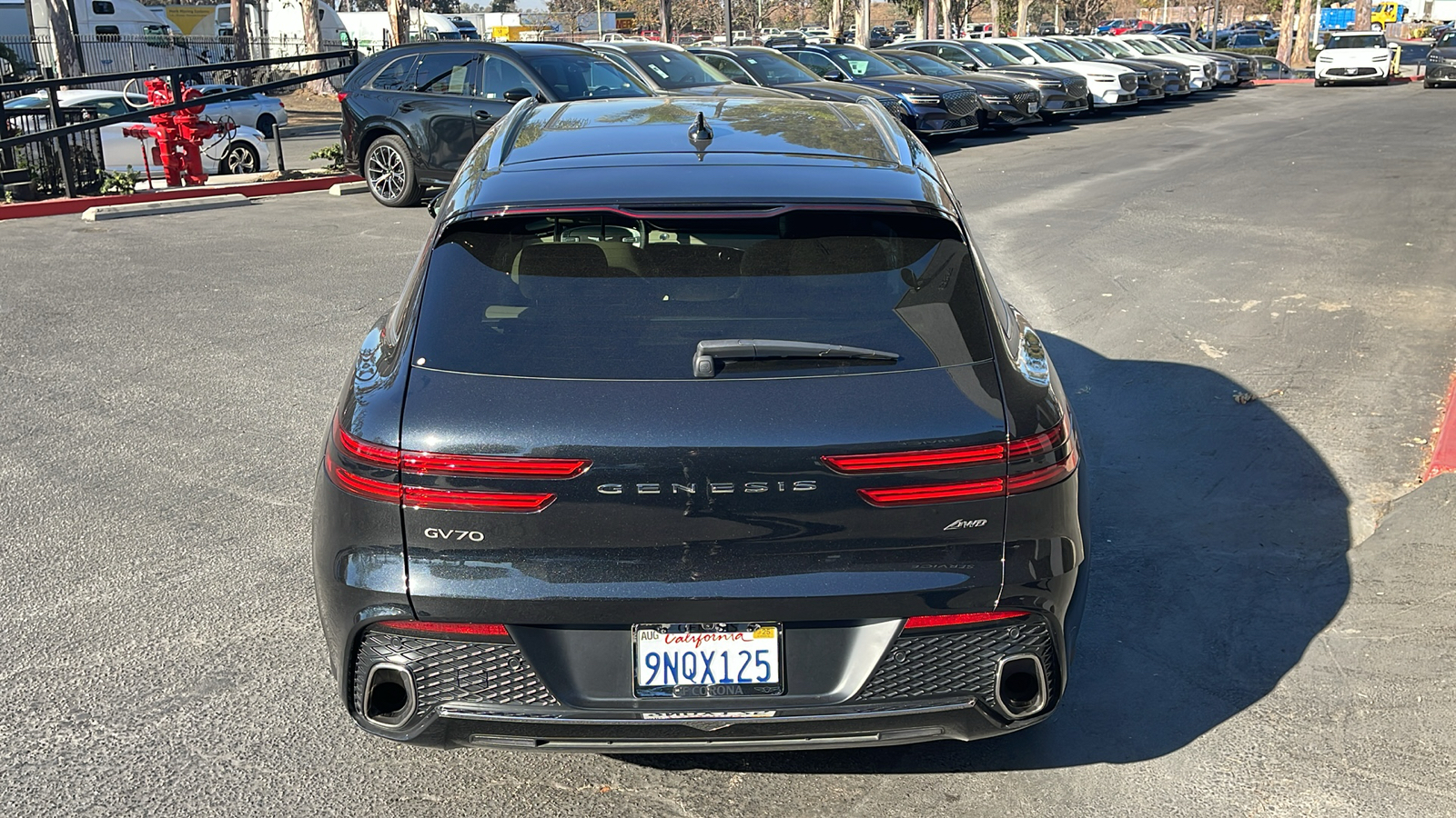 2025 Genesis GV70  8