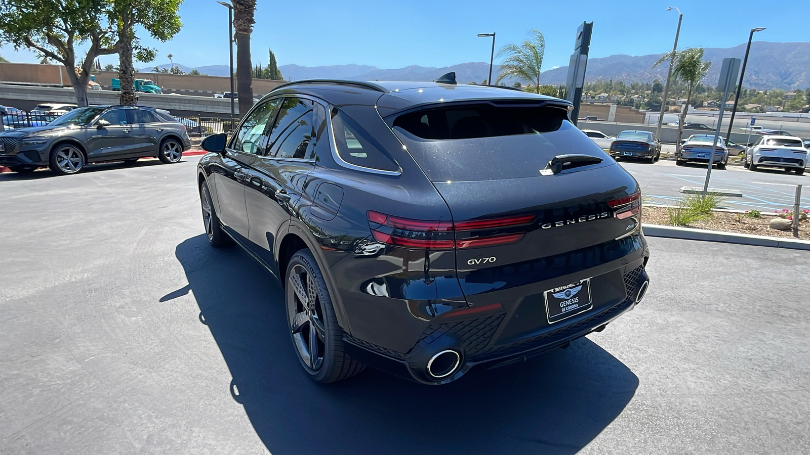 2025 Genesis GV70 3.5T Sport 8