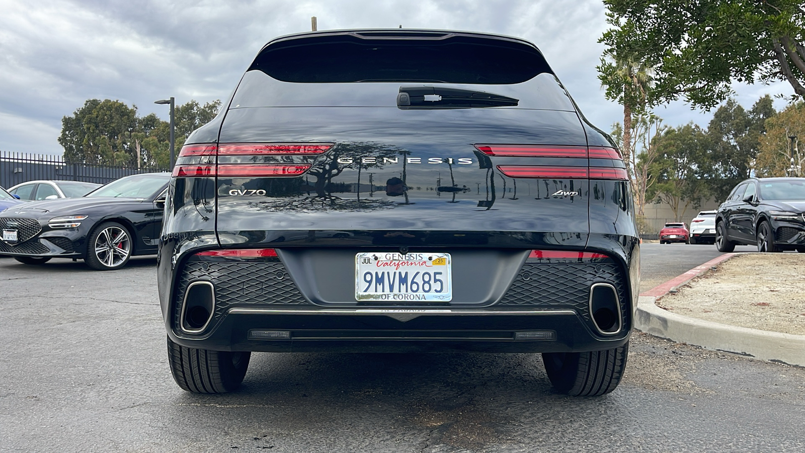 2025 Genesis GV70  10