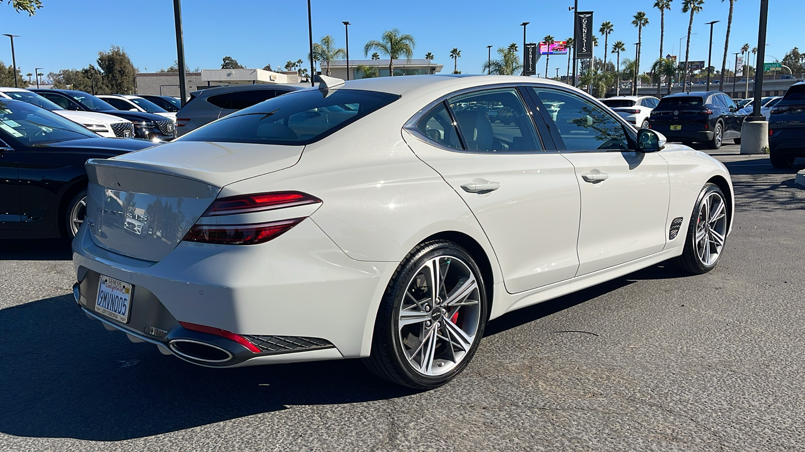 2025 Genesis G70 2.5T Standard 7