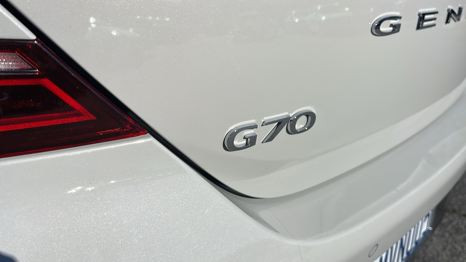 2025 Genesis G70 2.5T Standard 30