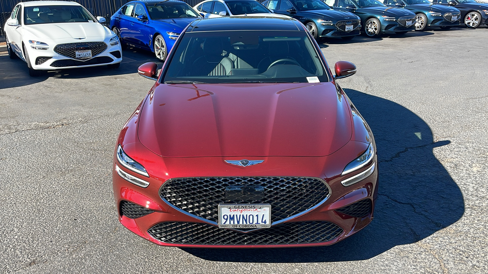 2025 Genesis G70 2.5T Standard 2