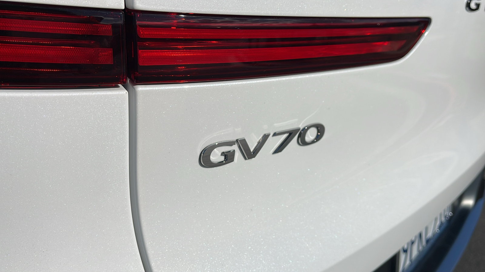 2025 Genesis GV70 2.5T Standard 29