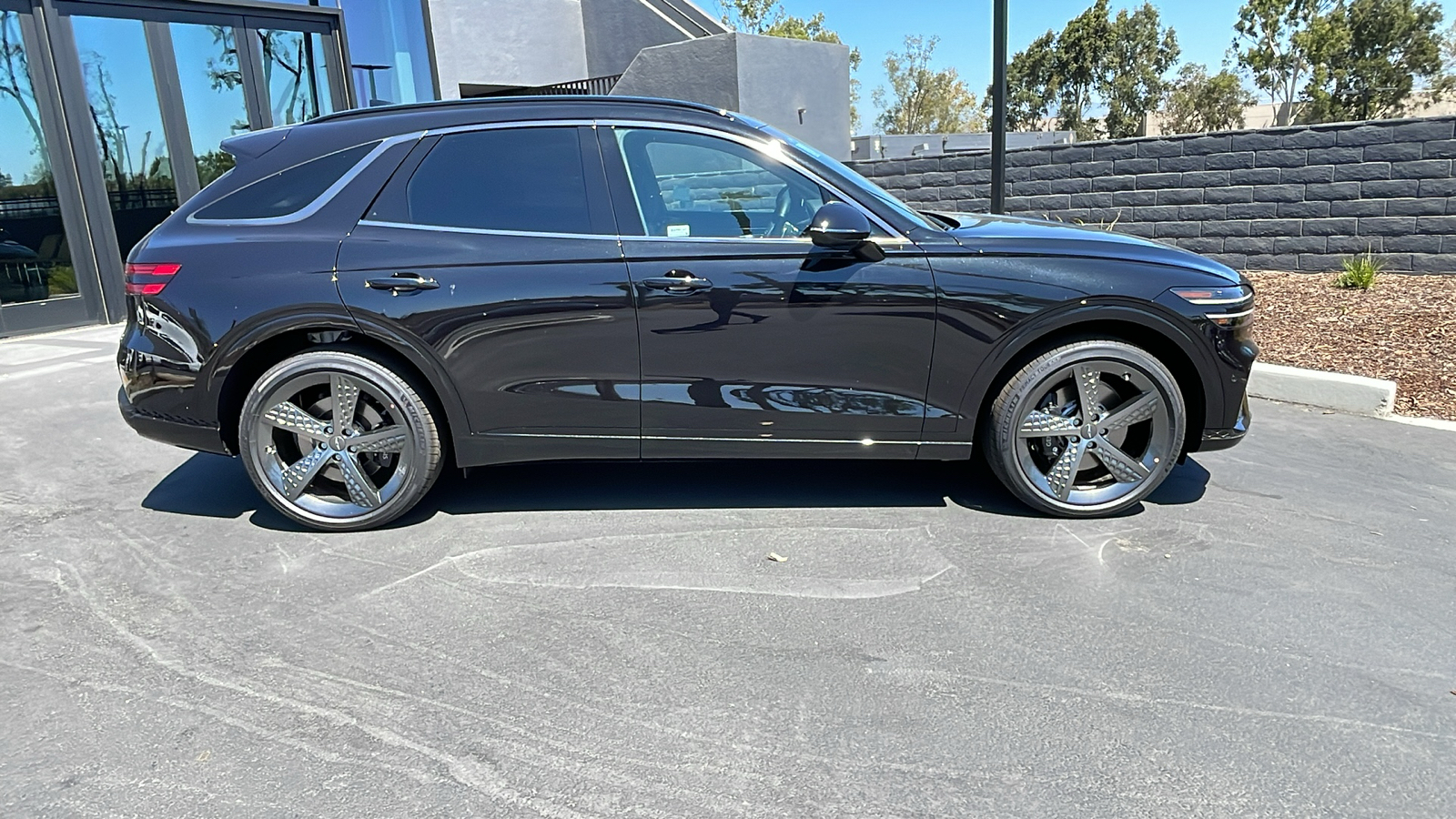 2025 Genesis GV70 2.5T 5