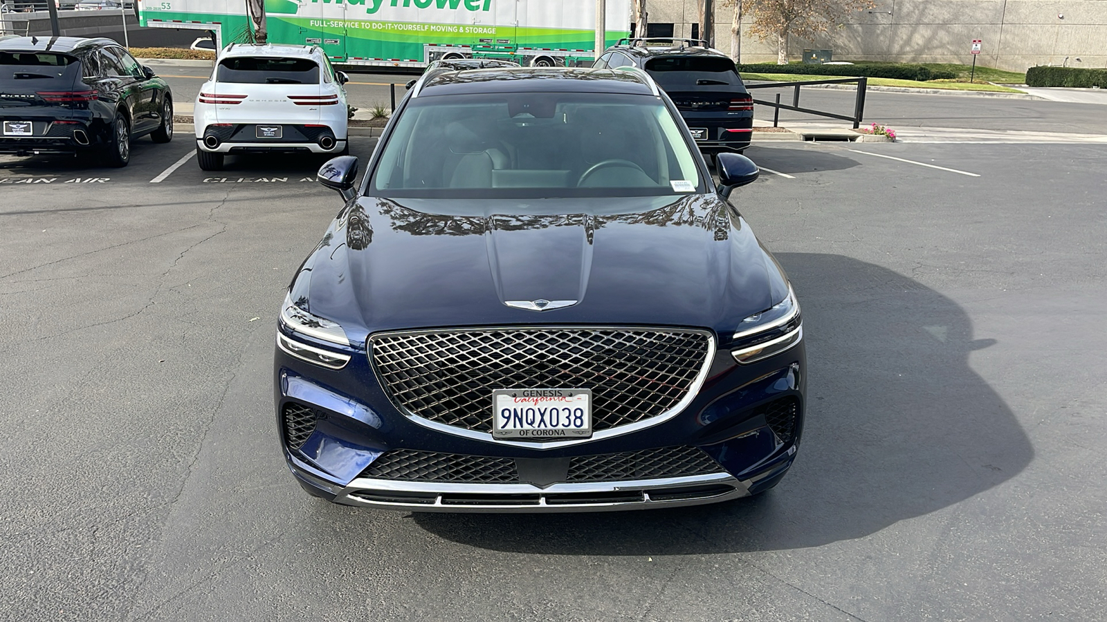 2025 Genesis GV70 2.5T Standard 2