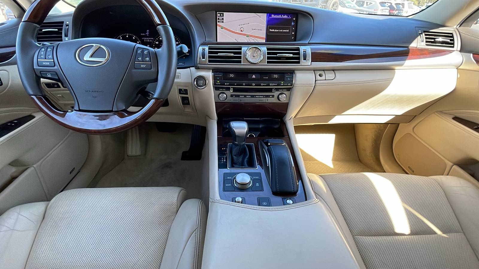 2016 Lexus LS 460 Base 18