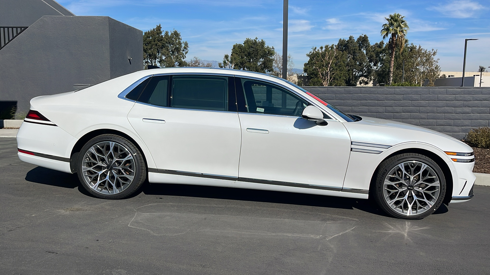 2024 Genesis G90 3.5T e-SC AWD 6