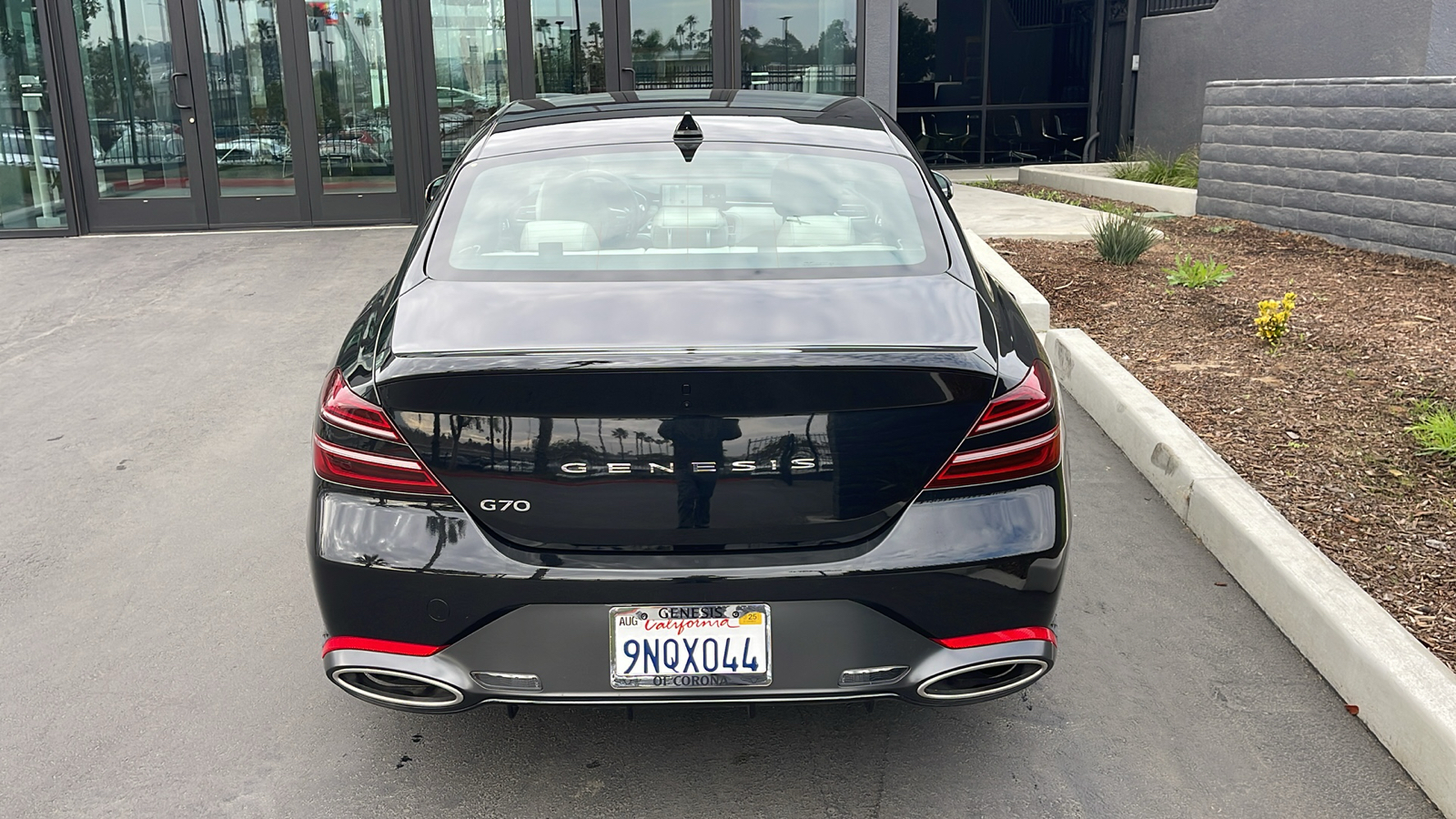 2025 Genesis G70 2.5T Standard 8