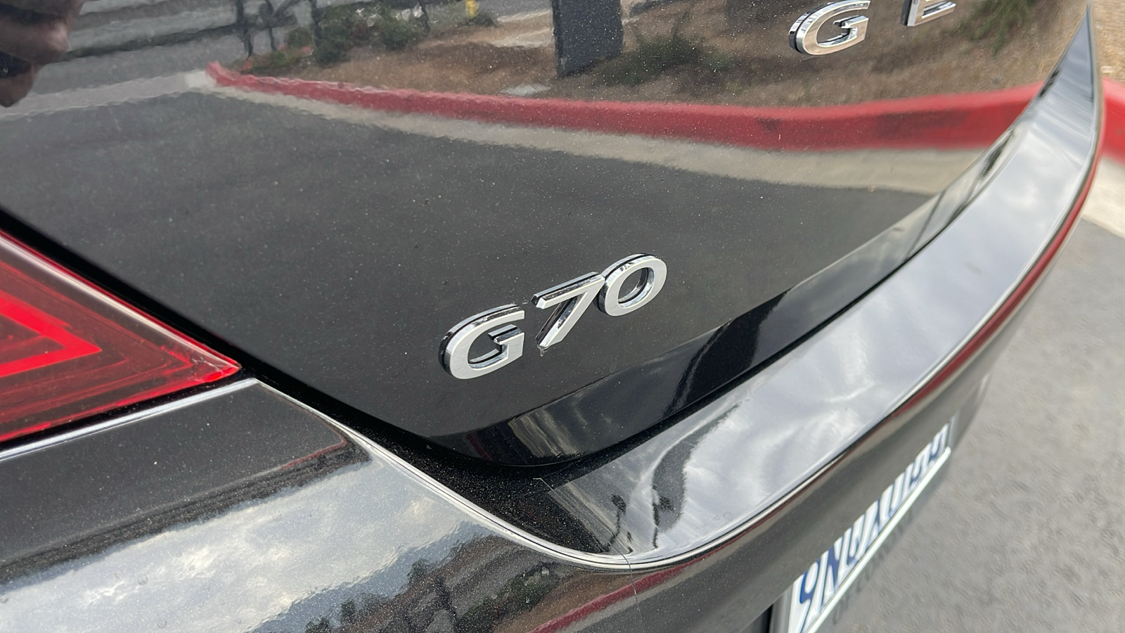 2025 Genesis G70 2.5T Standard 29