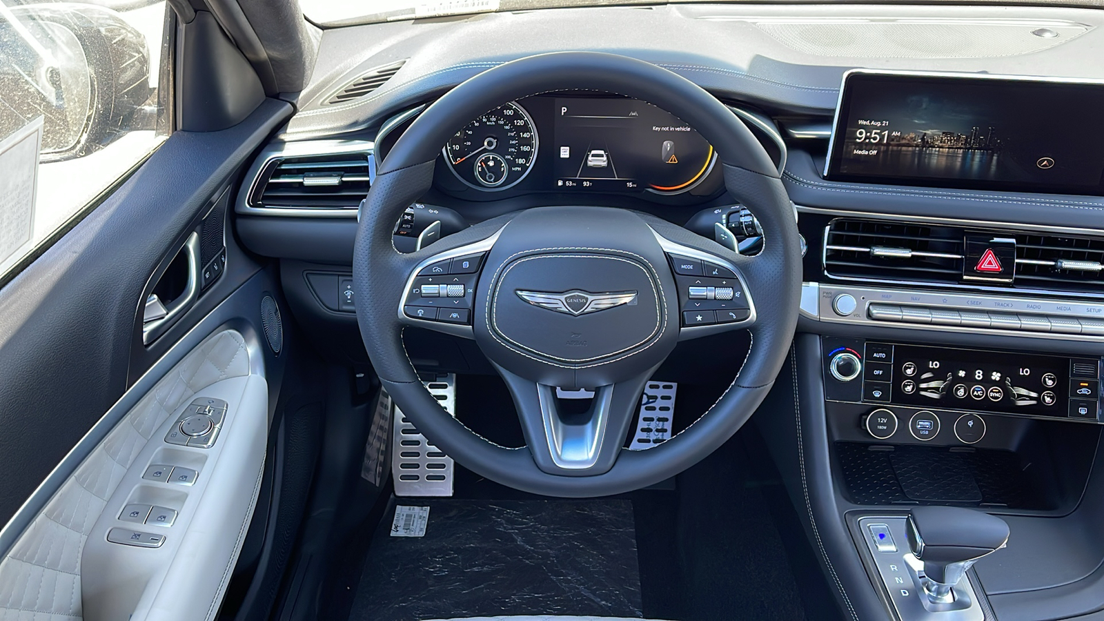 2025 Genesis G70 3.3T RWD Sport Advanced 14