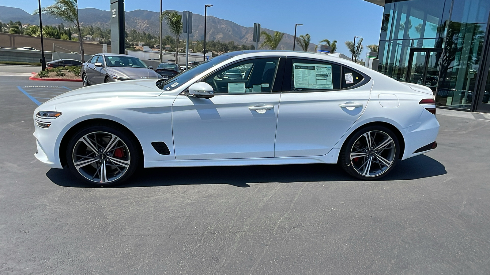 2025 Genesis G70 3.3T RWD Sport Advanced 9