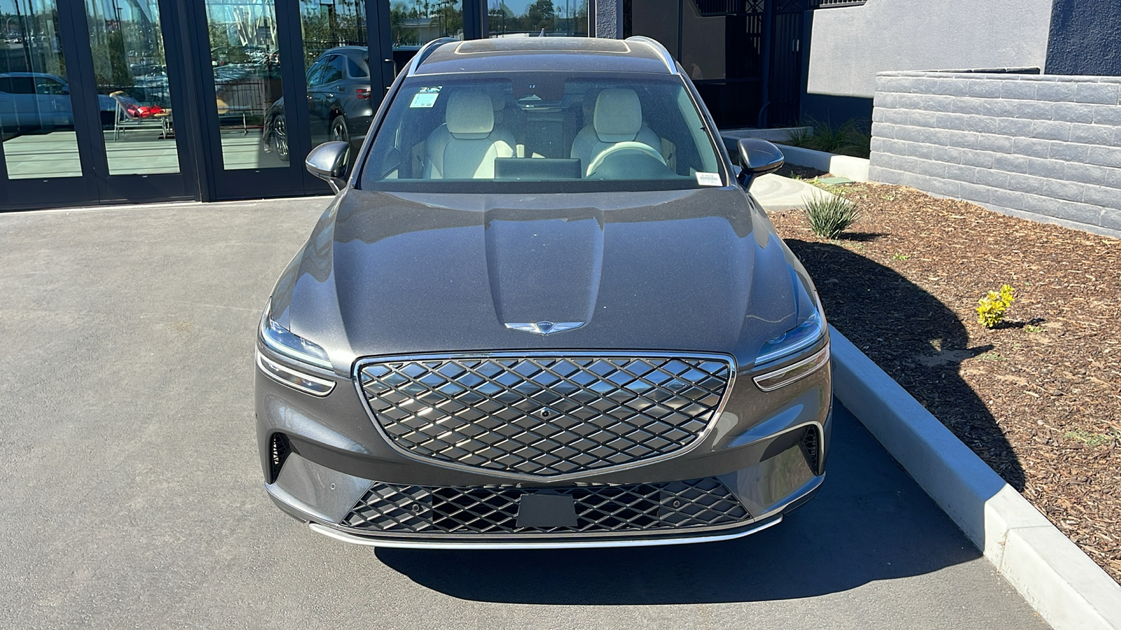 2025 Genesis Electrified GV70 Advanced 2