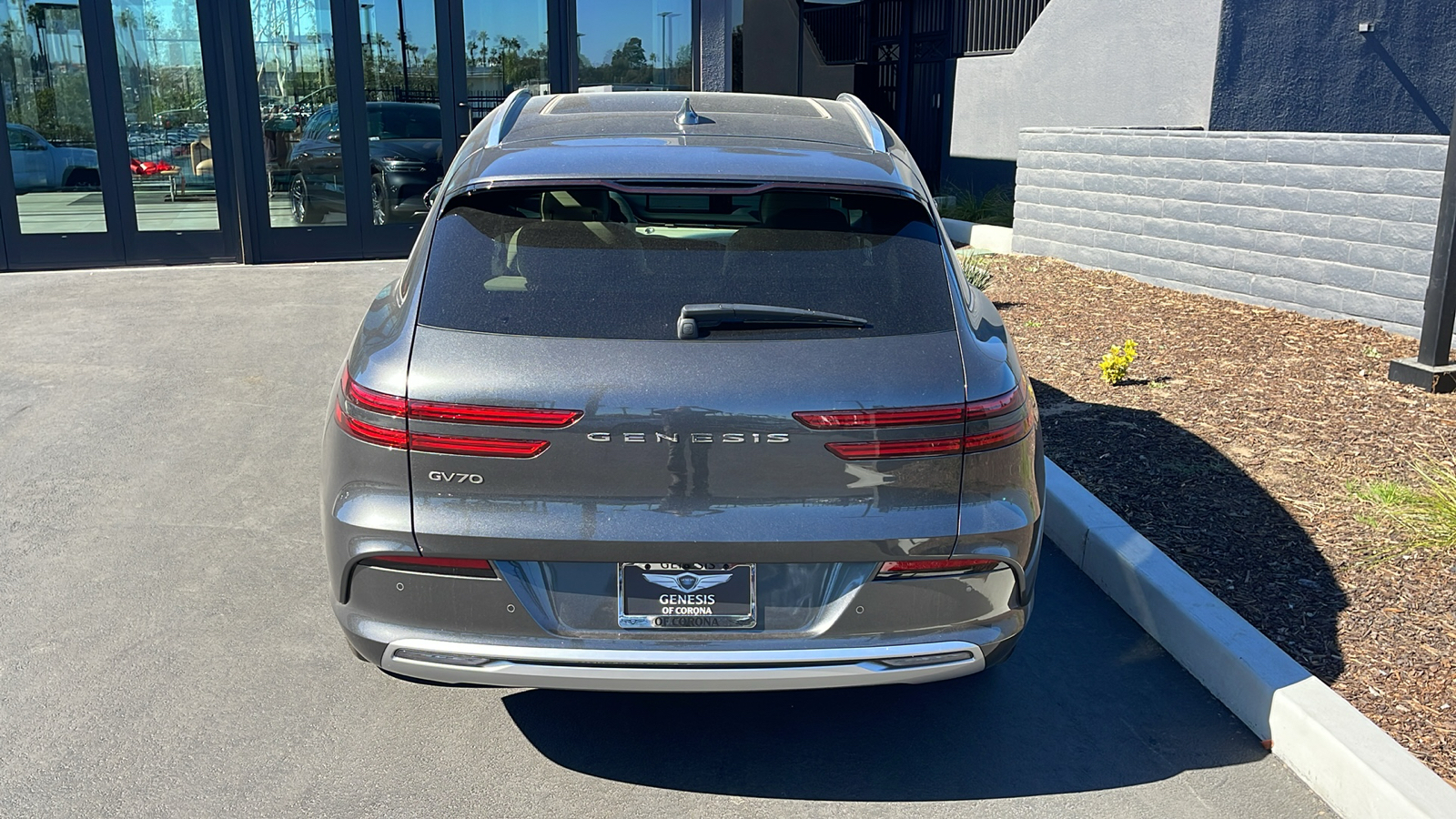 2025 Genesis Electrified GV70 Advanced 8