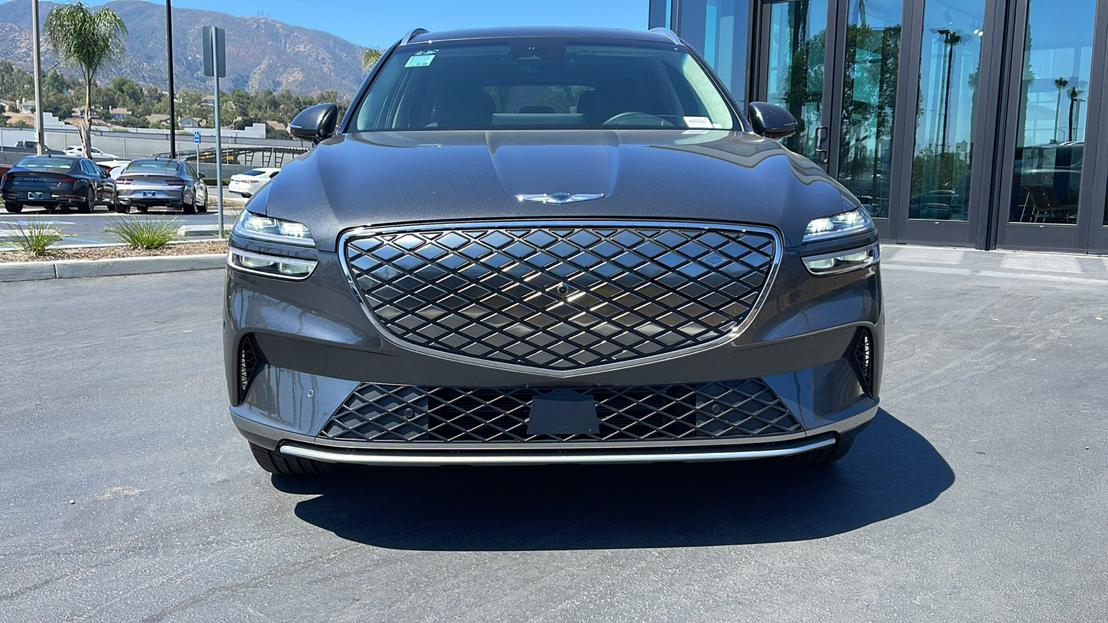 2025 Genesis Electrified GV70 Advanced 4