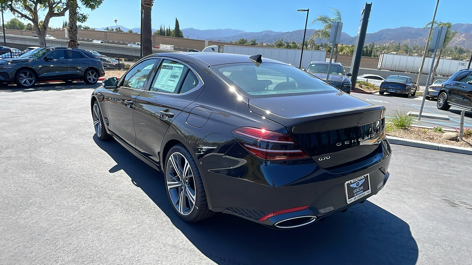 2025 Genesis G70 3.3T RWD Sport Advanced 8