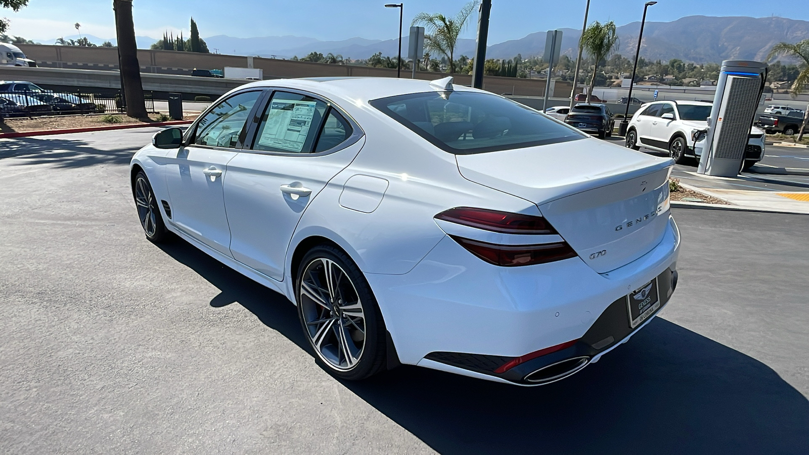 2025 Genesis G70 2.5T 8