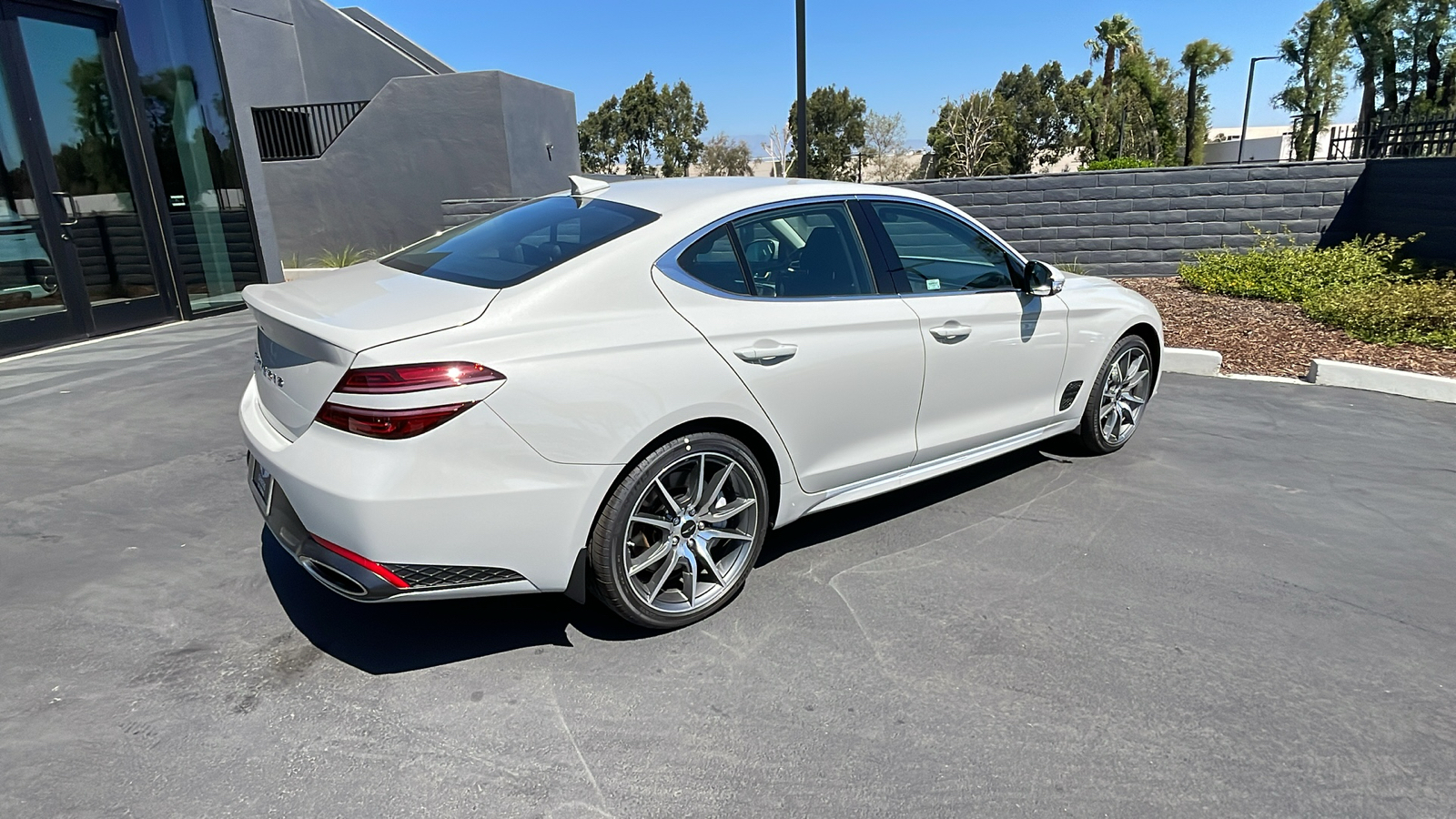 2025 Genesis G70 2.5T 6