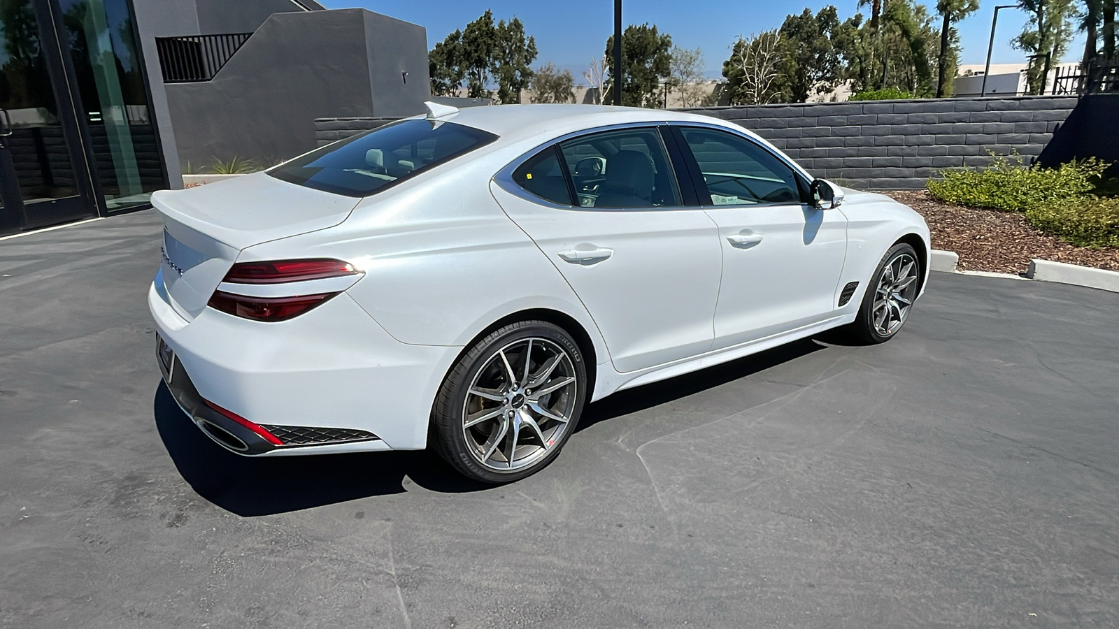 2025 Genesis G70 2.5T 6