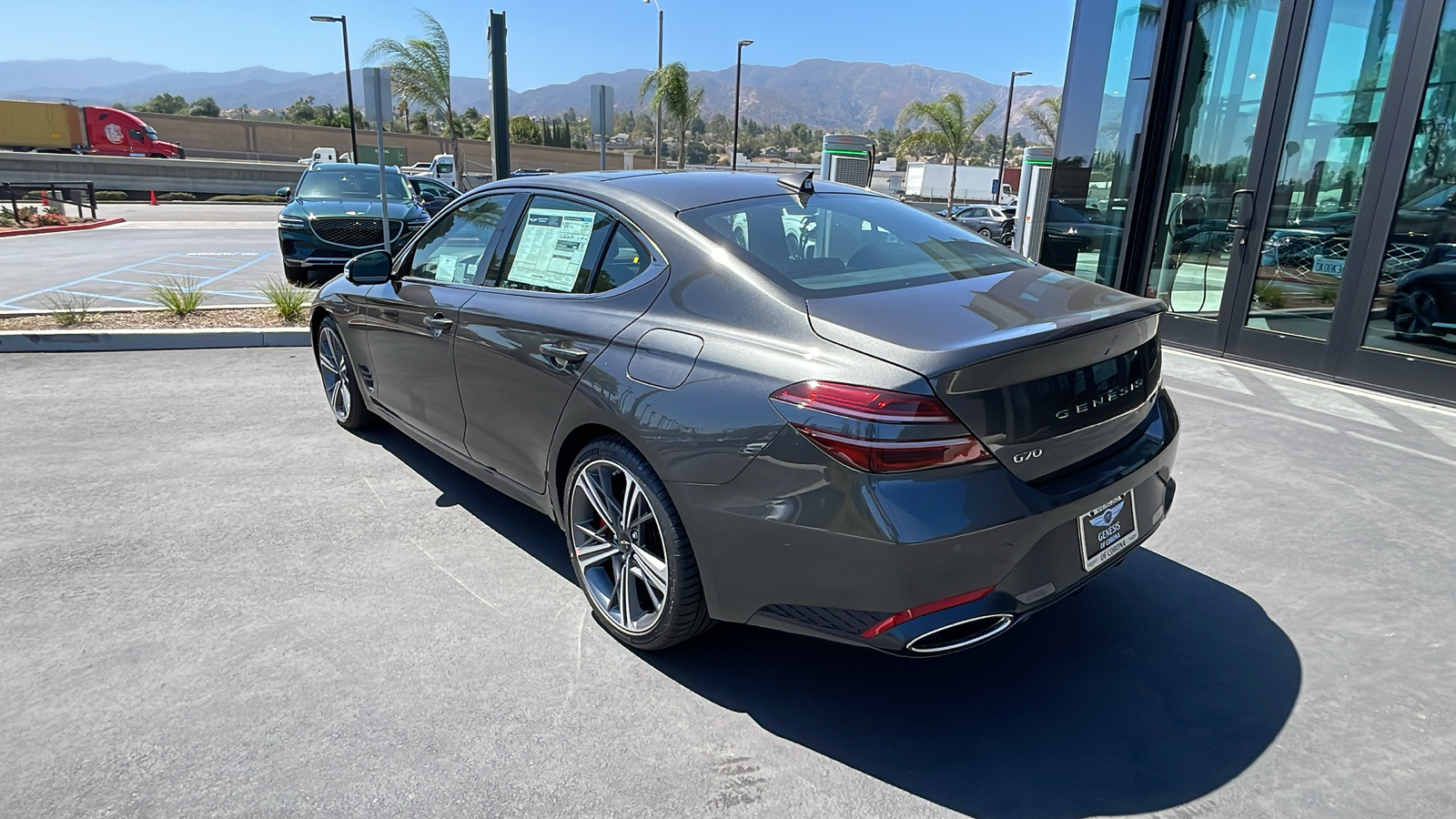 2025 Genesis G70 3.3T RWD Sport Advanced 8