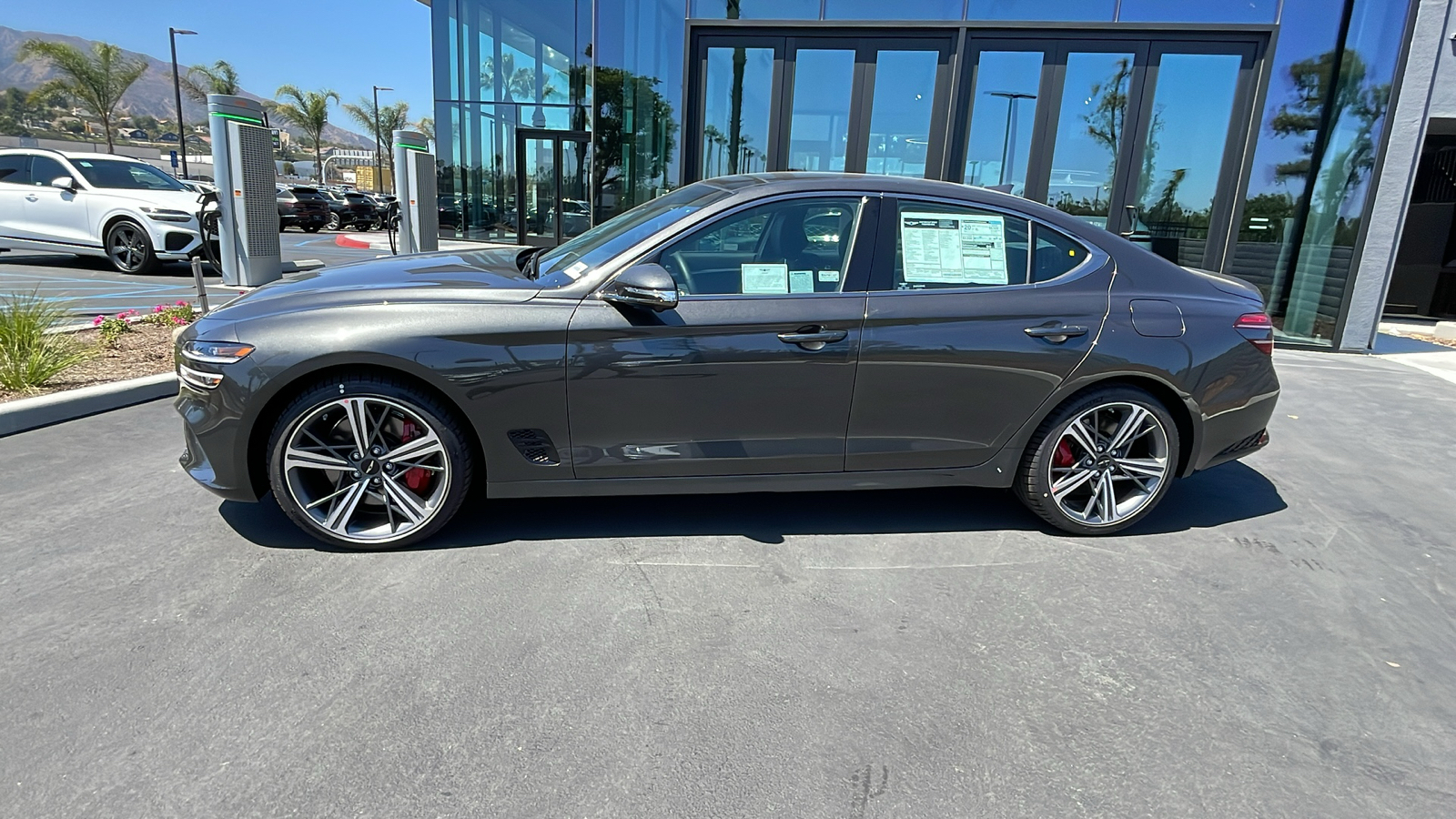 2025 Genesis G70 3.3T RWD Sport Advanced 9