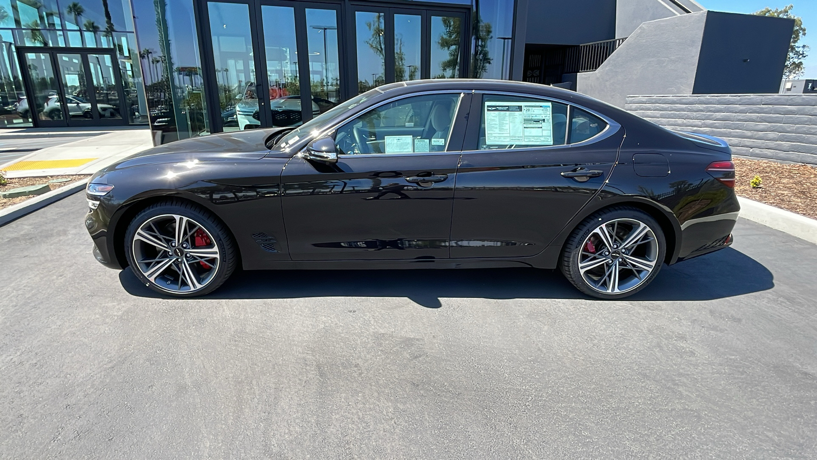 2025 Genesis G70 3.3T RWD Sport Advanced 9