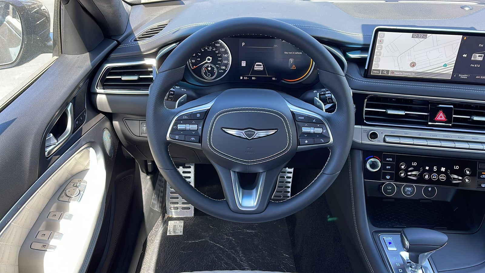 2025 Genesis G70 3.3T RWD Sport Advanced 14