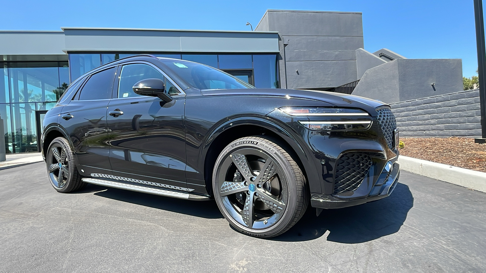 2025 Genesis GV70 2.5T AWD 1