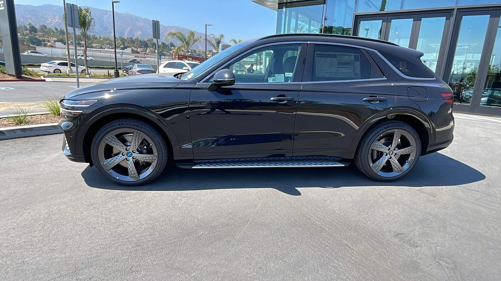 2025 Genesis GV70 2.5T AWD 9