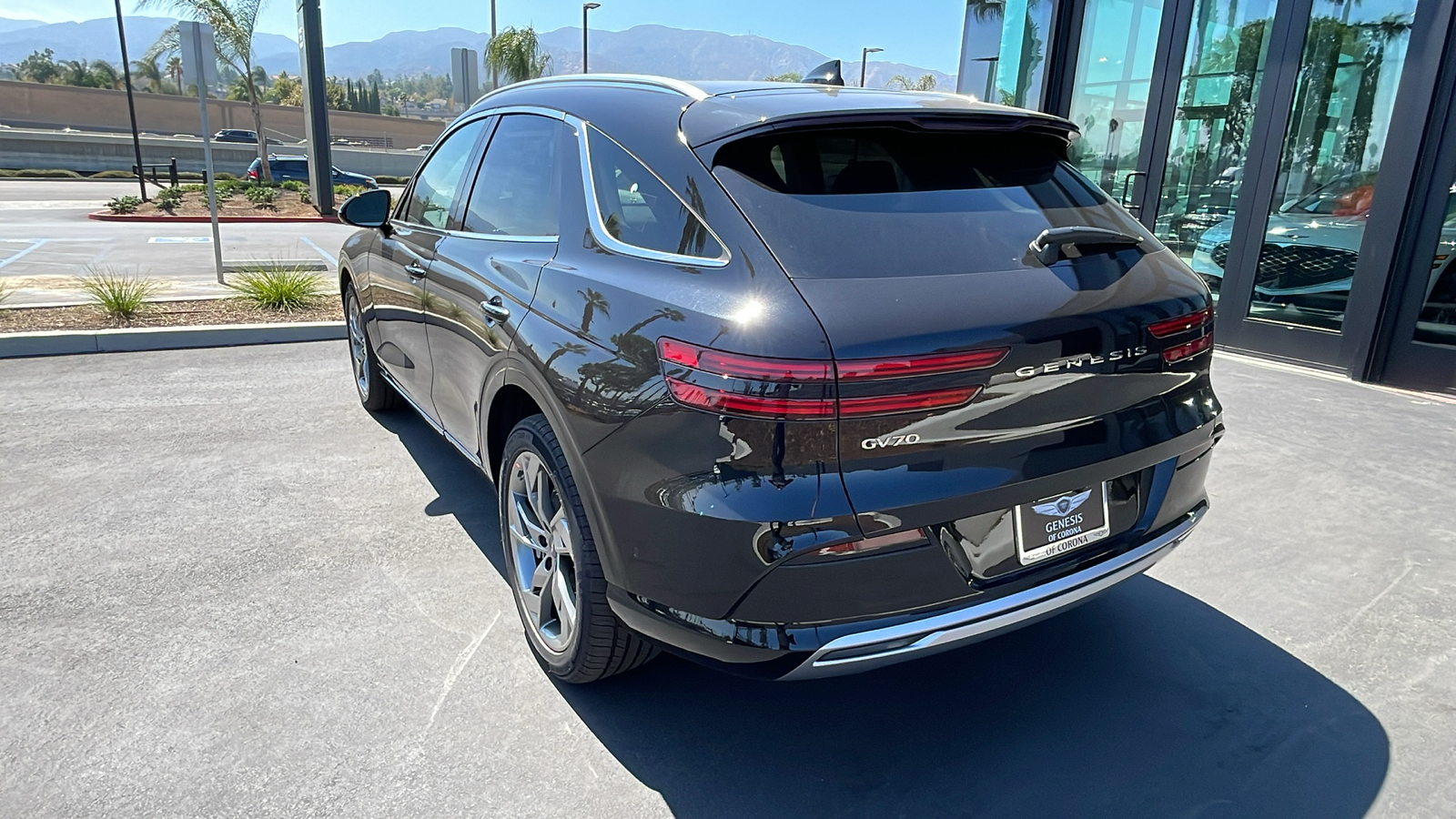 2025 Genesis Electrified GV70 Advanced 8