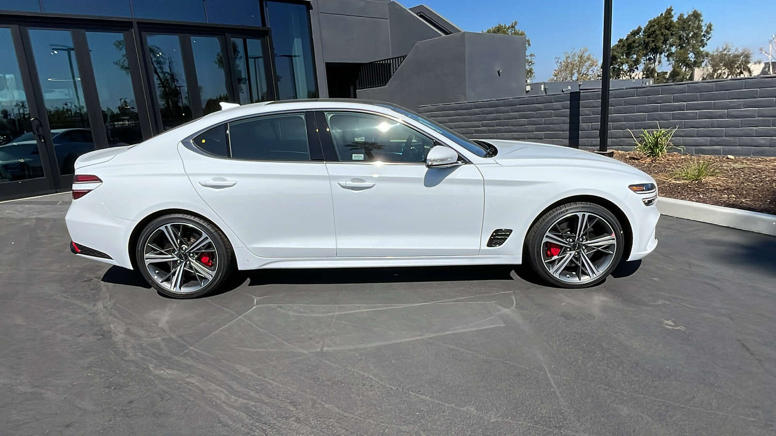 2025 Genesis G70 2.5T RWD 3