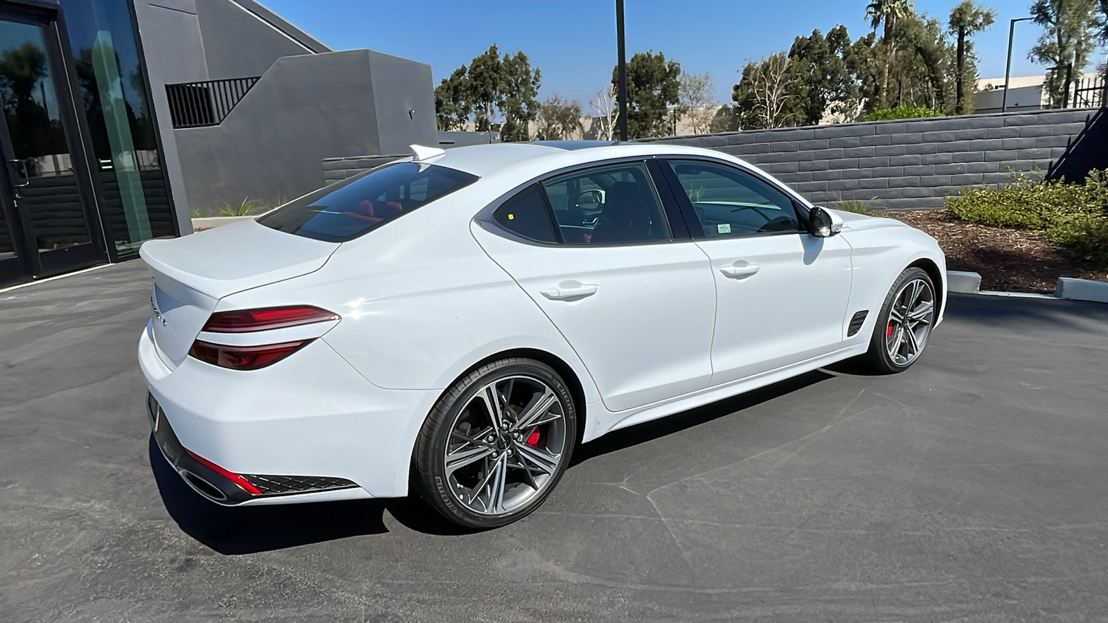 2025 Genesis G70 2.5T RWD 4