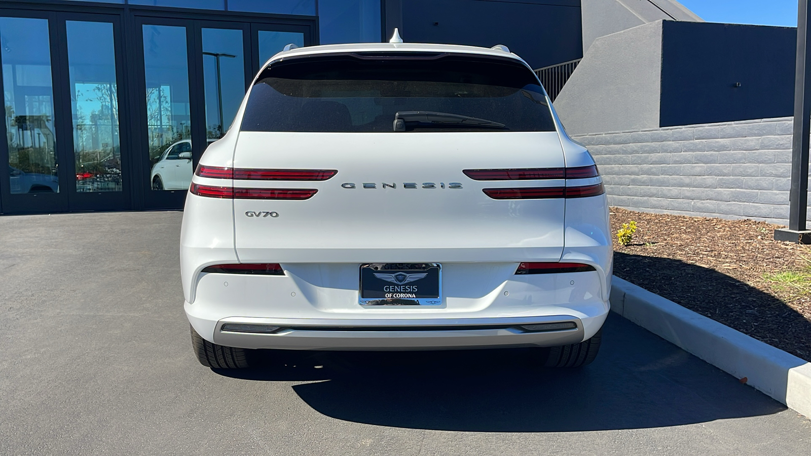 2025 Genesis Electrified GV70 Advanced AWD 9