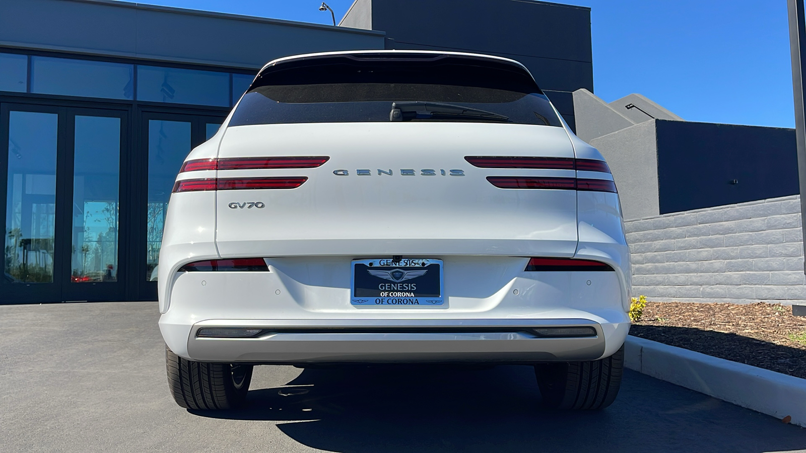 2025 Genesis Electrified GV70 Advanced AWD 10