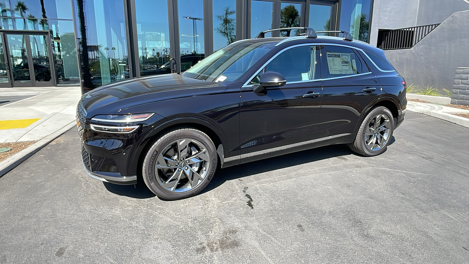 2024 Genesis Electrified GV70 Advanced AWD 8