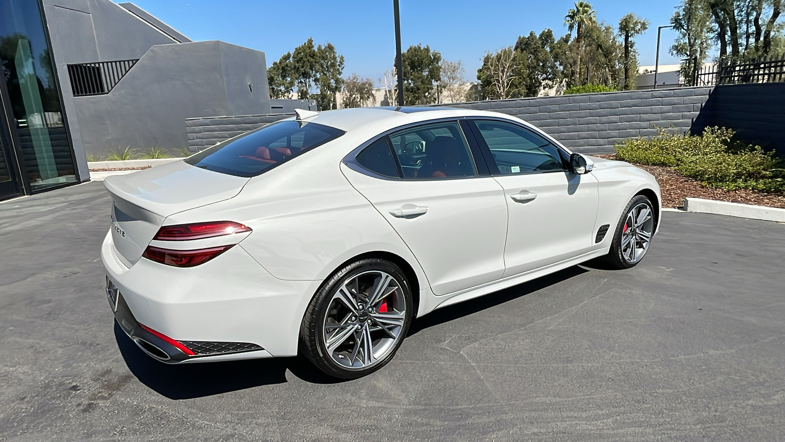 2025 Genesis G70 2.5T RWD 4