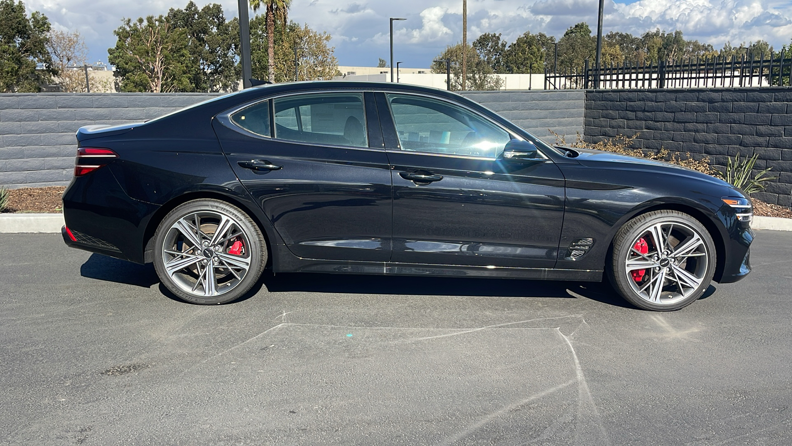 2025 Genesis G70 2.5T RWD 6