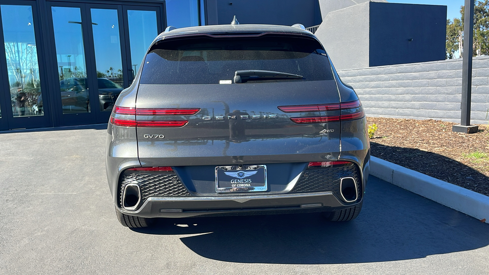 2025 Genesis GV70 2.5T AWD 9