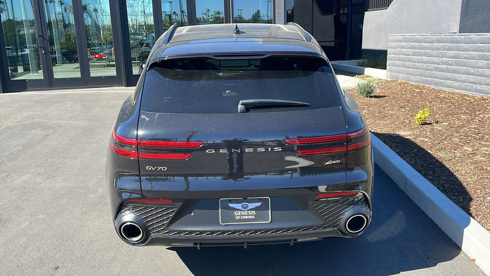 2025 Genesis GV70 2.5T AWD 8