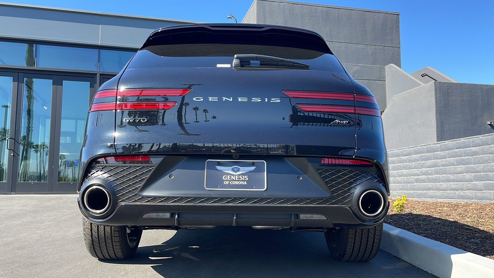 2025 Genesis GV70 2.5T AWD 10