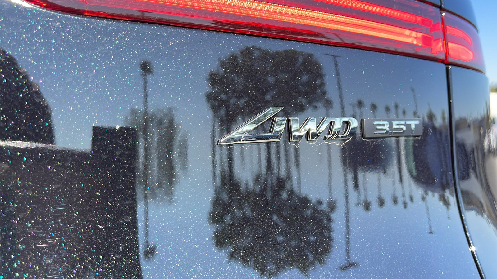 2025 Genesis GV70 3.5T AWD Sport 31