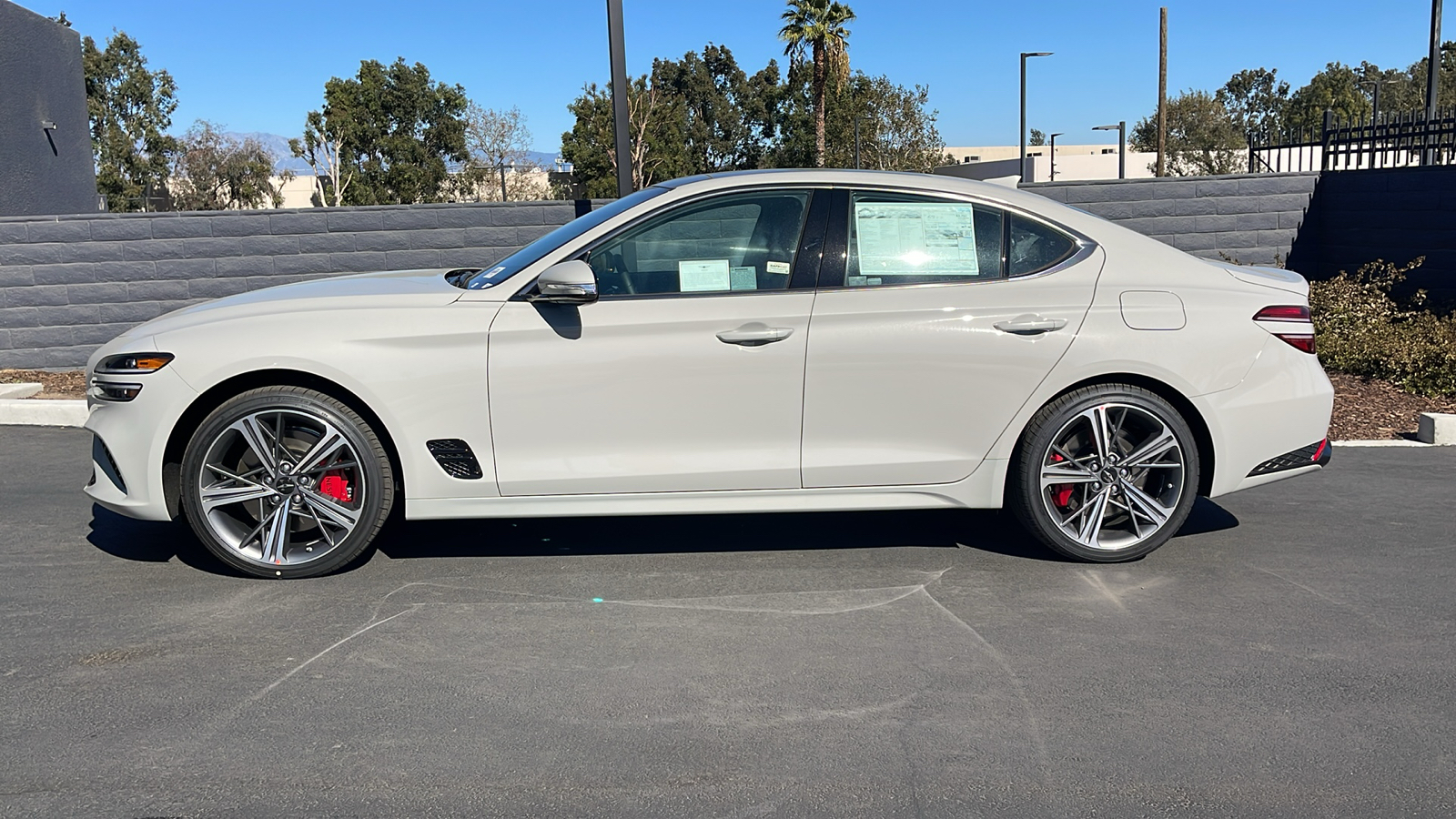 2025 Genesis G70 2.5T RWD 12