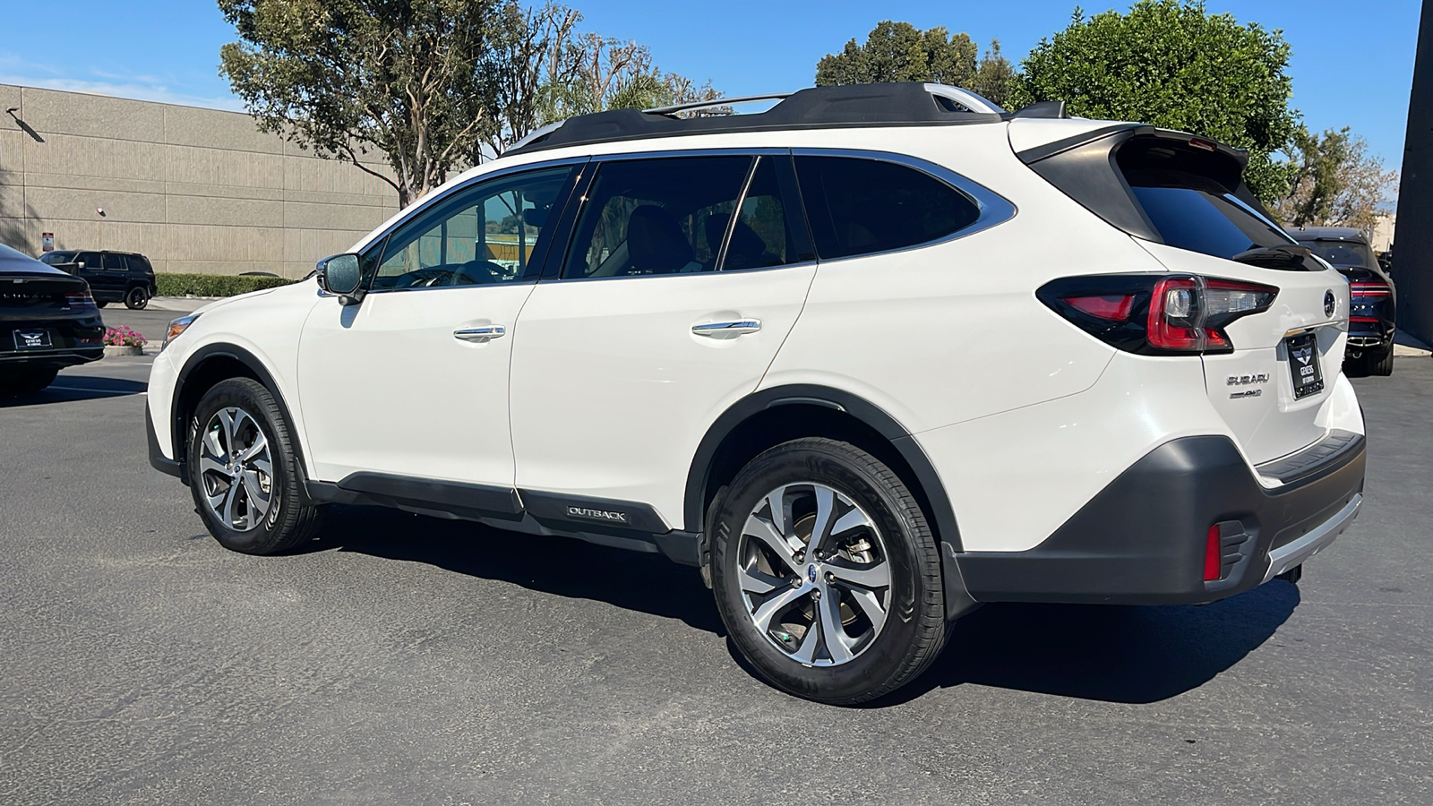 2021 Subaru Outback Touring XT 11