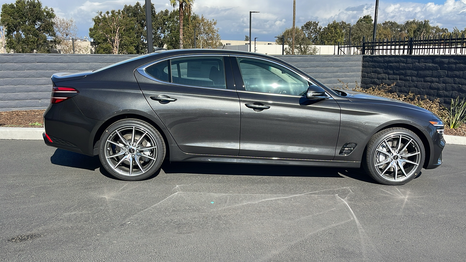 2025 Genesis G70 2.5T RWD 6