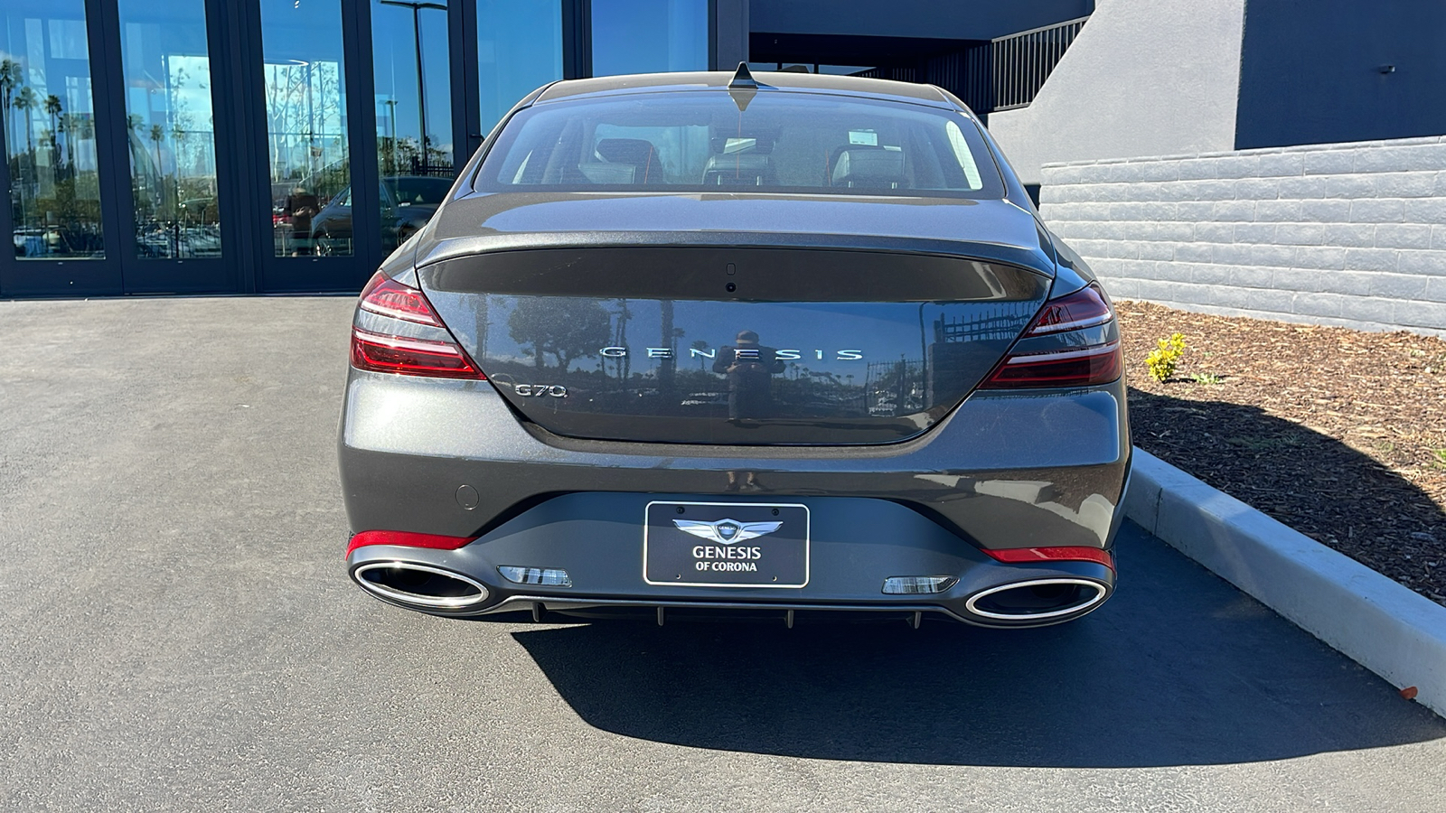 2025 Genesis G70 2.5T RWD 9