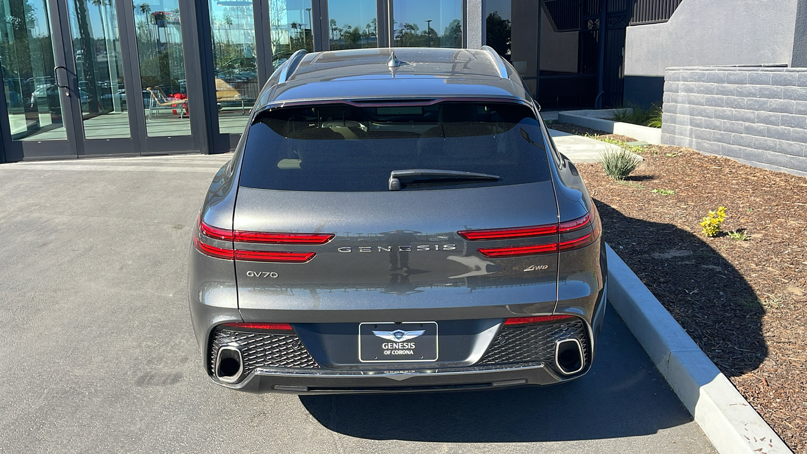 2025 Genesis GV70 2.5T AWD 8