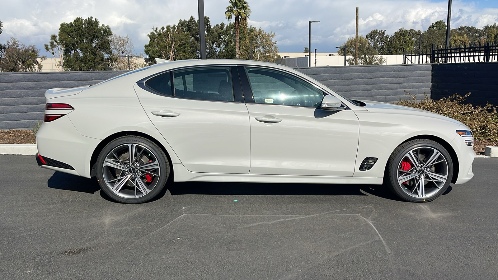 2025 Genesis G70 2.5T RWD 6