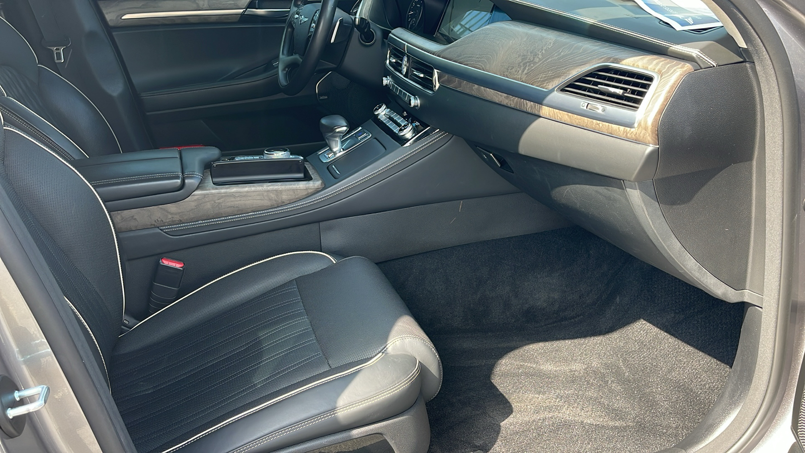 2021 Genesis G90 3.3T Premium 34